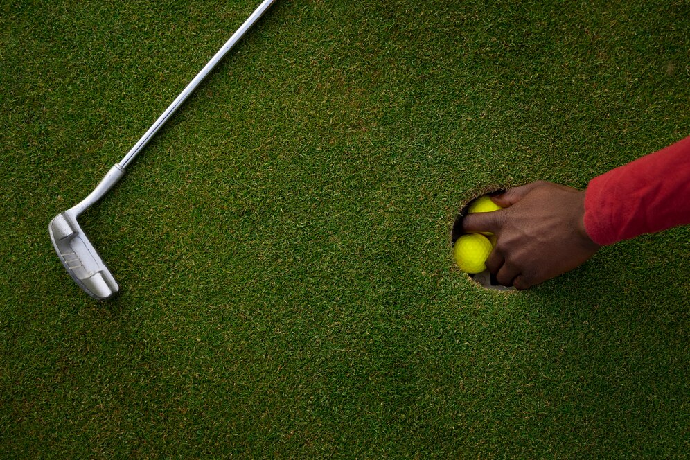scene-golf-course-